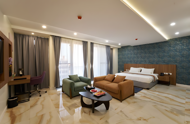EXECUTIVE SUITES